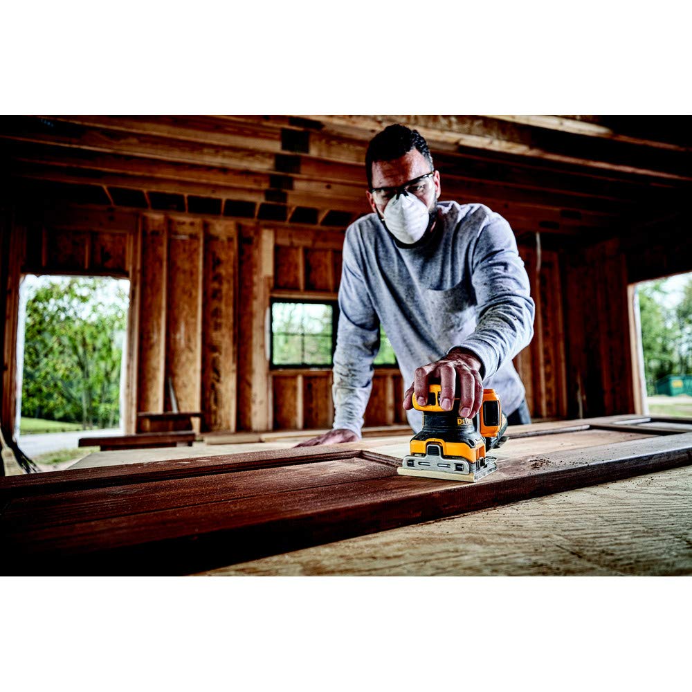 Cordless 1/4 Sheet Variable Speed Sander Kit R268770