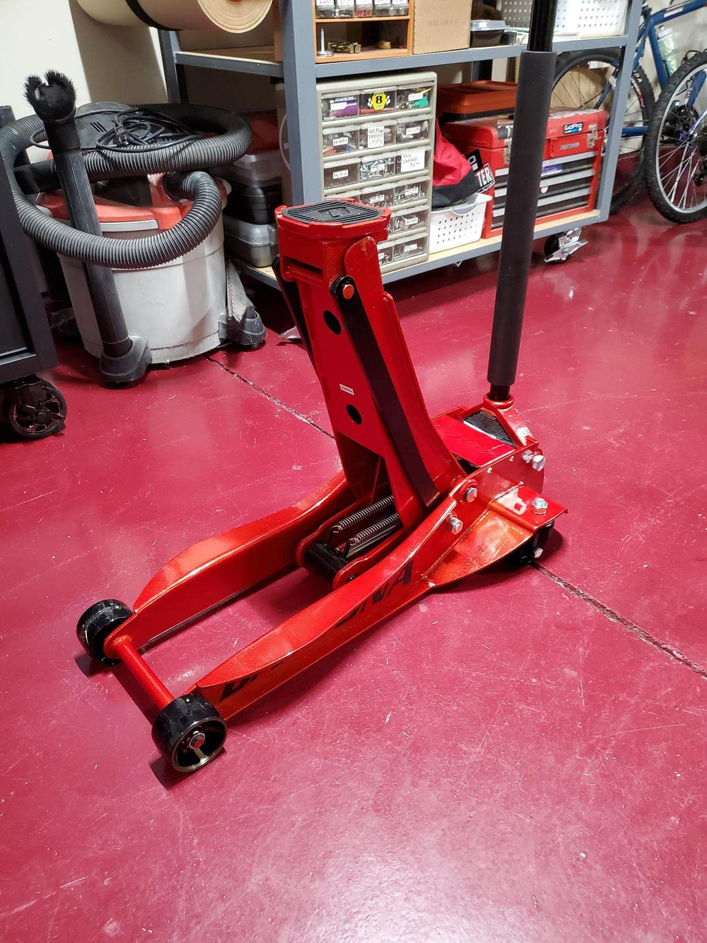 3 Ton Low Profile Floor Jack A27600